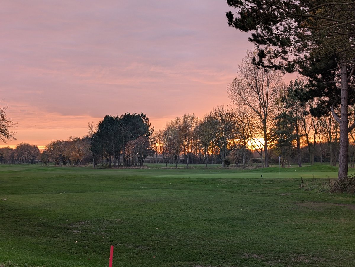 Golden Hour <a href="/hornseagolfclub/">Hornsea Golf Club</a>