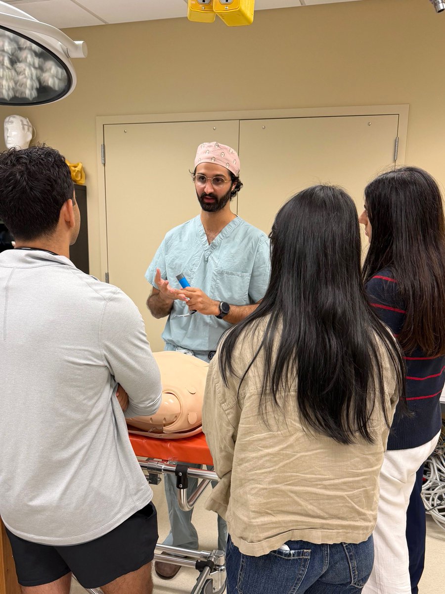 UNC_ENT's tweet image. Our residents and faculty, Drs. DeMason, Selleck, Lin, Ebert, and Jewett, guided nearly 30 medical students through an engaging simulation lab, where participants practiced ear tube placement, nasal endoscopy, suturing, knot tying, laryngoscopy, and intubation skills 🩺 
#UNCENT