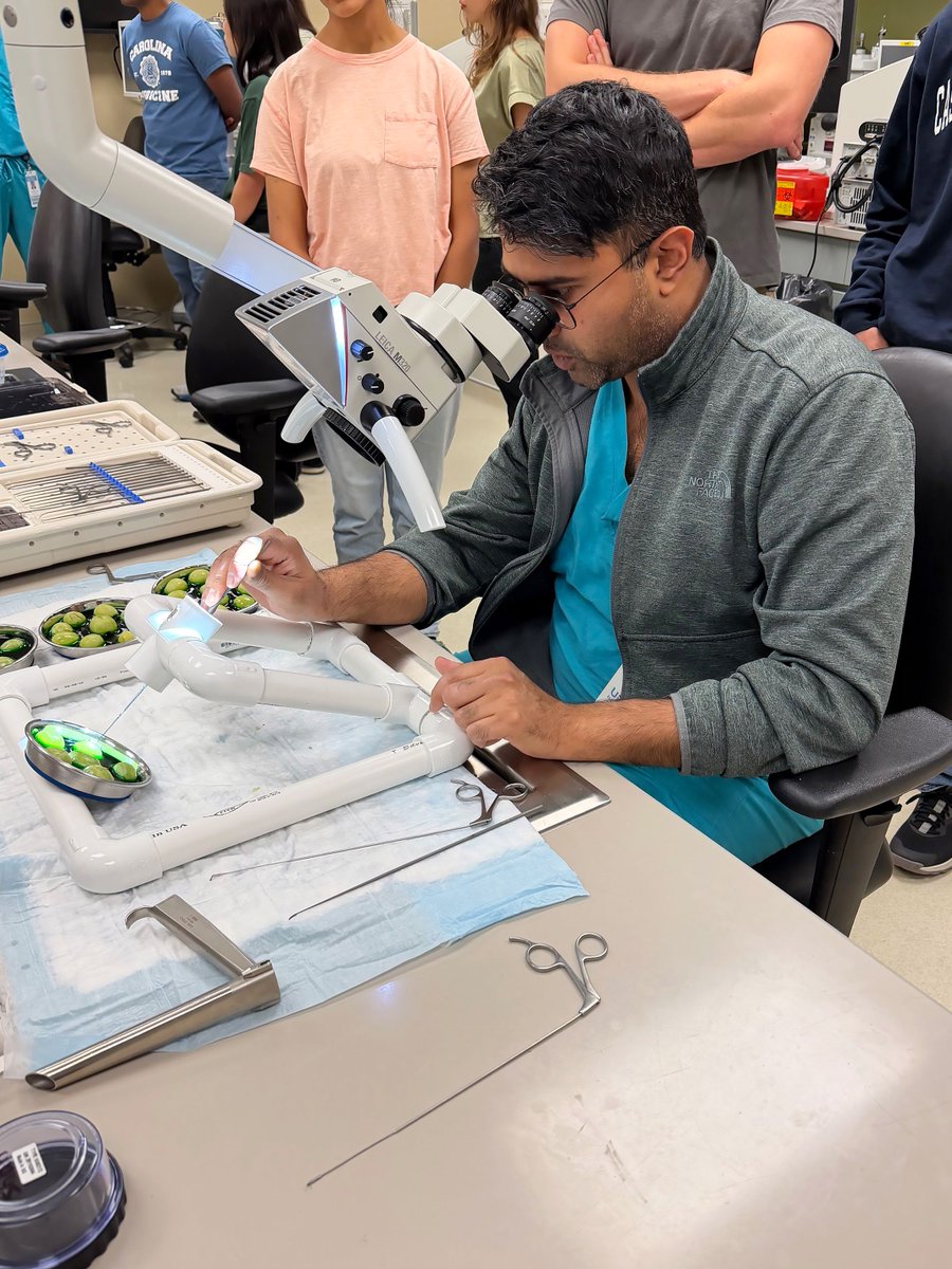 UNC_ENT's tweet image. Our residents and faculty, Drs. DeMason, Selleck, Lin, Ebert, and Jewett, guided nearly 30 medical students through an engaging simulation lab, where participants practiced ear tube placement, nasal endoscopy, suturing, knot tying, laryngoscopy, and intubation skills 🩺 
#UNCENT