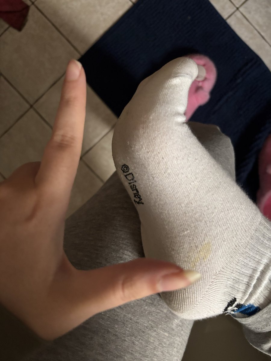 moneyjulss's tweet photo. Pompa, verme

#feet #moneyslave #paypal #slave #paypig https://t.co/px2VzchnkC