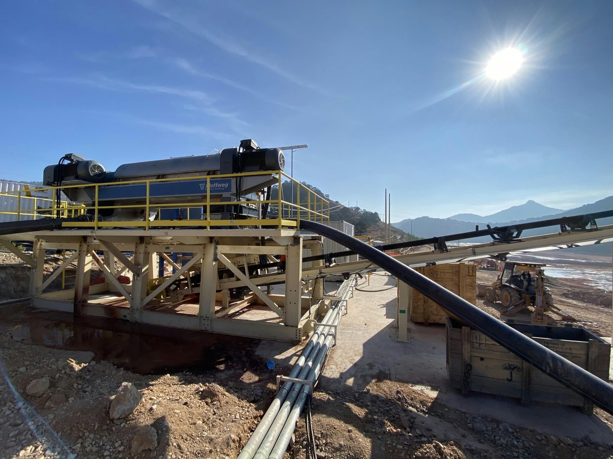 ProcessingMag's tweet image. Balancing short-term performance with long-term ROI is key in centrifuge selection. Learn how to evaluate G-force, retention time, and clarifying area for optimal separation.
🔗 Full story: processingmagazine.com/material-handl…
#IndustrialEquipment #ProcessEfficiency #Centrifuges @Flottweg