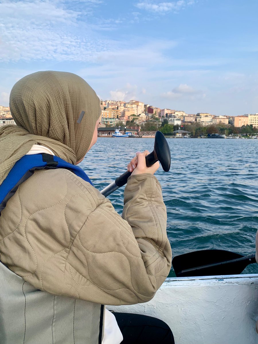 boşa kürek çekerken yakalanmışım