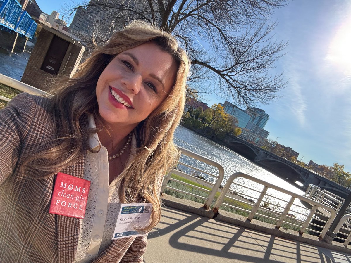 CleanAirMoms_MI's tweet image. At the Michigan Sustainability Conference in Grand Rapids with @MichiganEGLE 🌎💚
Love reconnecting with my CAC partner Zoe and so many familiar climate folks!
Always inspired by the passion &amp;amp; ideas shared here.
#Sustainability #ClimateAction #MichiganClimate