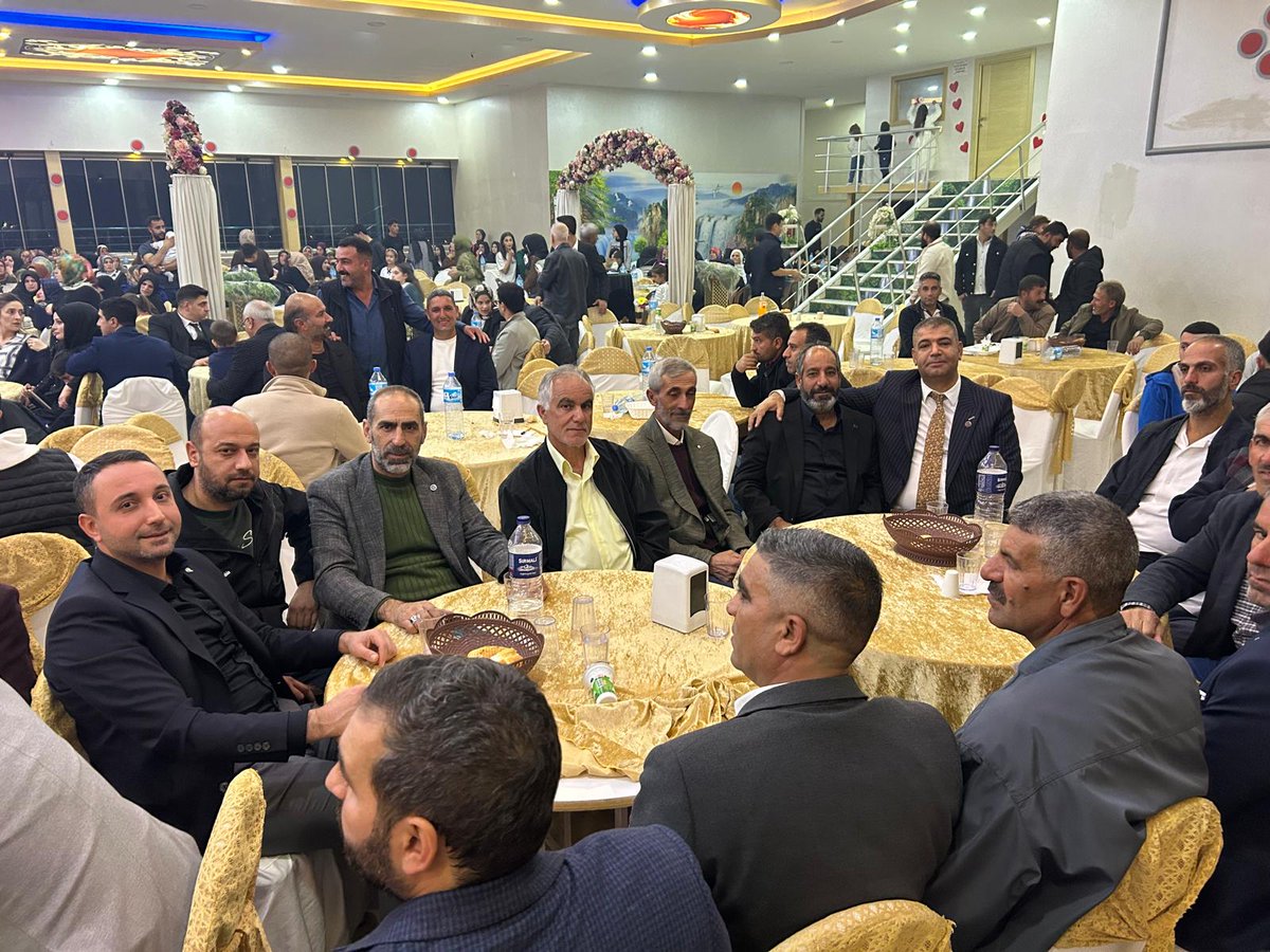 💍 Bir Ömür Boyu Mutluluklar 💍

Akçakiraz Belediye Başkanımız İbrahim Ormanoğlu, Şube Başkanımız Gökhan Arpa ve Başkan Yardımcımız Ahmet Doğan, üyemiz İbrahim Yıldırım’ın düğün törenine katıldılar.

İbrahim ve İpek Yıldırım çiftine ömür boyu mutluluklar diliyoruz. 🤍