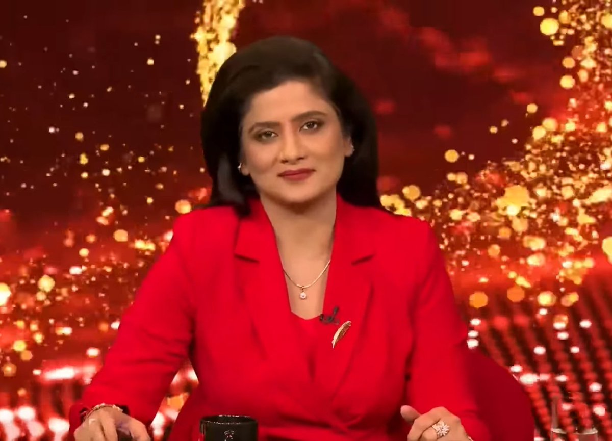 TARUNMI24's tweet photo. #Thursday
♥️♥️♥️ #redoutfit ❤️❤️#aajtak #9BajGaye #EkAurEkGyarah #LunchBreak #thursdayvibes #KhabreinAsardar #Shankhnaad #Vishesh #Khabardar #makingmorningbeautiful #redlooks #prfect #Vishesh #Shankhnaad @nehabatham03 Didi 🙏🧿😊❤️❤️❤️ https://t.co/BrnyT70Wt2