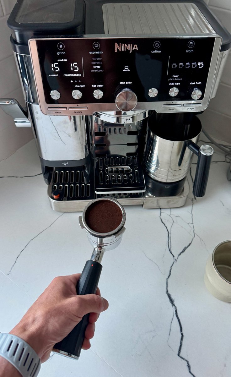 People think caffeine is the problem

It rarely is 

The problem is timing

I wake up around 6 or 7

From then until 10am / before going to the gym 

I drink whatever I want caffeine wise 

Coffee
An energy drink
Pre-workout

Sometimes all of them lol 

Then I stop

No caffeine