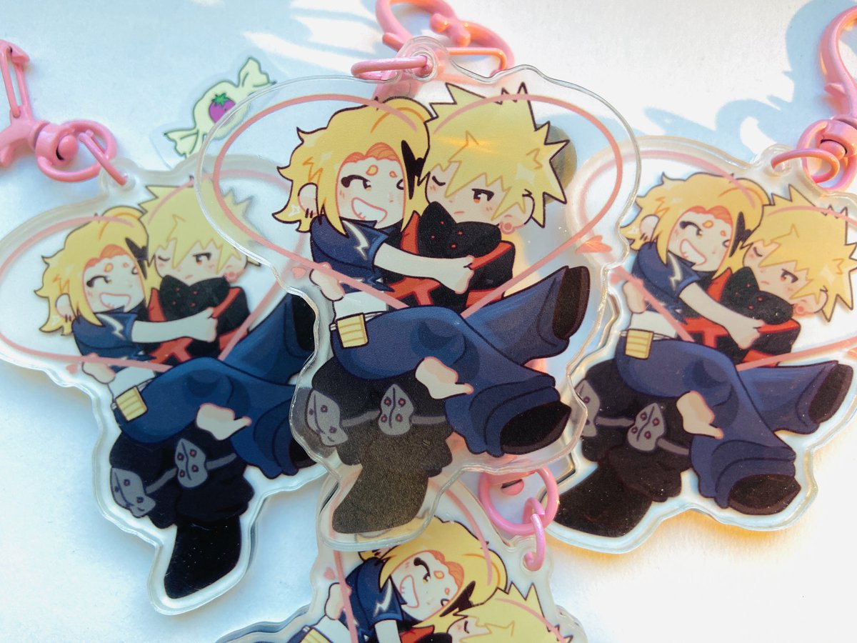 ArtsyDanners's tweet photo. Soooo early Christmas gifts to #bnha #rareshipper s! I’m very exited to show #bakukami #kirikami #monokami and #bkdk keychains!! 
I need to feed the bakukami lovers!!^^

https://t.co/xRpEMatyY6
GET EM HERE^^^^ https://t.co/0xX582RT6S