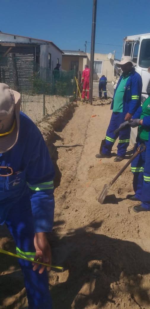 DA HOPEFIELD tweet media