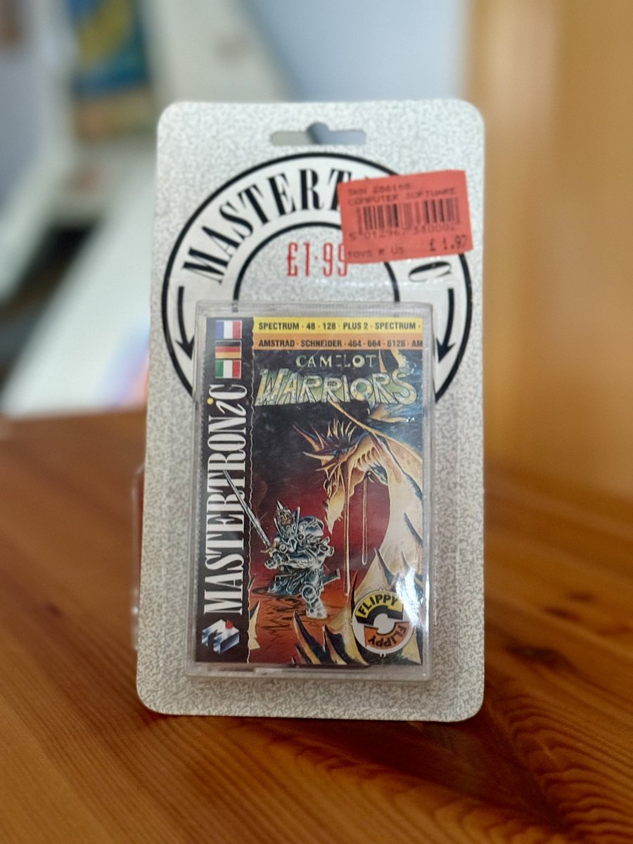 turk182es's tweet image. Nouvelle rentrée d’un jeu totalement neuf pour #Spectrum et #Amstrad.
Il rejoint ses camarades sous blíster 🙌🏻
Bonne soirée les amis !
#Retroblog #Retro #Retrogaming #Oldies #Vintage #Jeuxvideo #Videogames