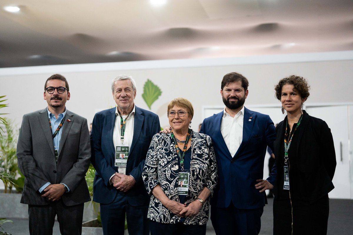 Chile es uno de los 68 países del mundo que ha entregado a tiempo su plan para reducir las emisiones de gases de efecto invernadero. En la Cumbre de Líderes de COP30, instamos a entrar en una etapa de implementación de medidas contra el cambio climático. 

Es hora de liderazgos