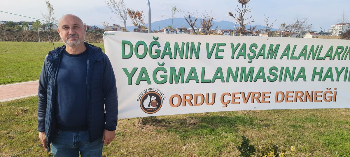 GKarafazli's tweet photo. “Ordu’da Halk Nöbette: Eski Çöp Alanına Külliye Değil Yeşil Alan İstiyoruz” https://t.co/UklxV6nLA7 #çöp #küllüye #melet ırmağı #nobet #ordu #Çevre https://t.co/RMUFnSvKyG