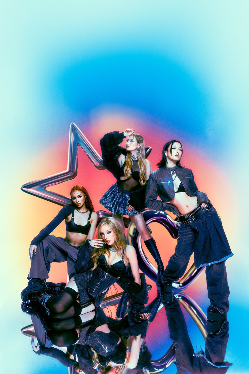 DIVAS! GIRLSET em novas fotos conceituais para o lançamento de seu novo single, intitulado “Little Miss”, para o dia 14 de novembro. 🔥

#GIRLSET <a href="/GIRLSETofficial/">GIRLSET</a>