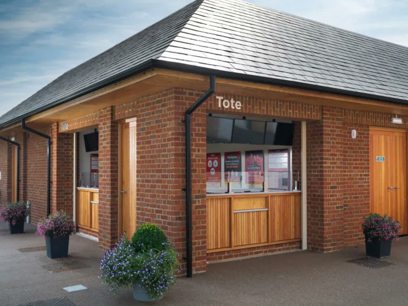 We’re thrilled to announce that the Bustardthorpe Development has won the Sustainability category at the Brick Development Association Awards! 🏆

This prestigious award truly cements its status as a high class development and we’re proud to add it to our (brick) wall of fame.