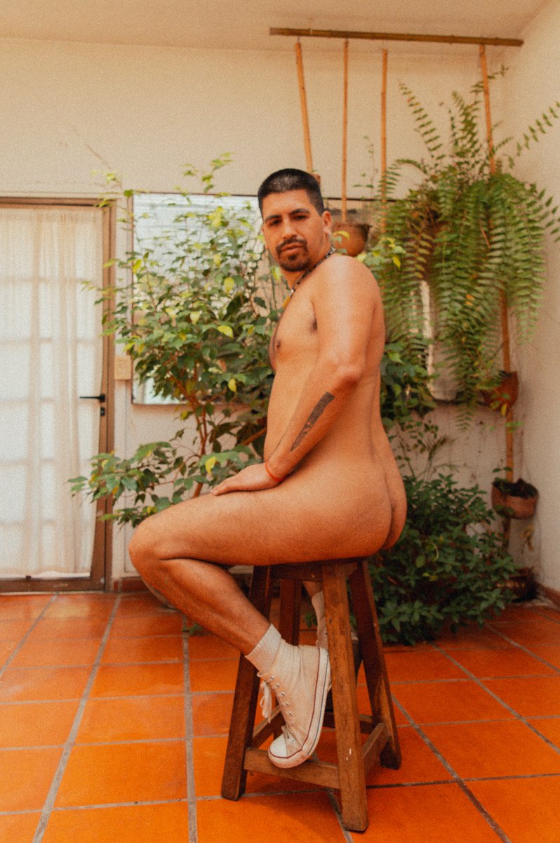 DUDE
Feat.: <a href="/b4r4p4p1/">b4r4p4p1</a>
You can see more at onlyfans.com/mojadxx