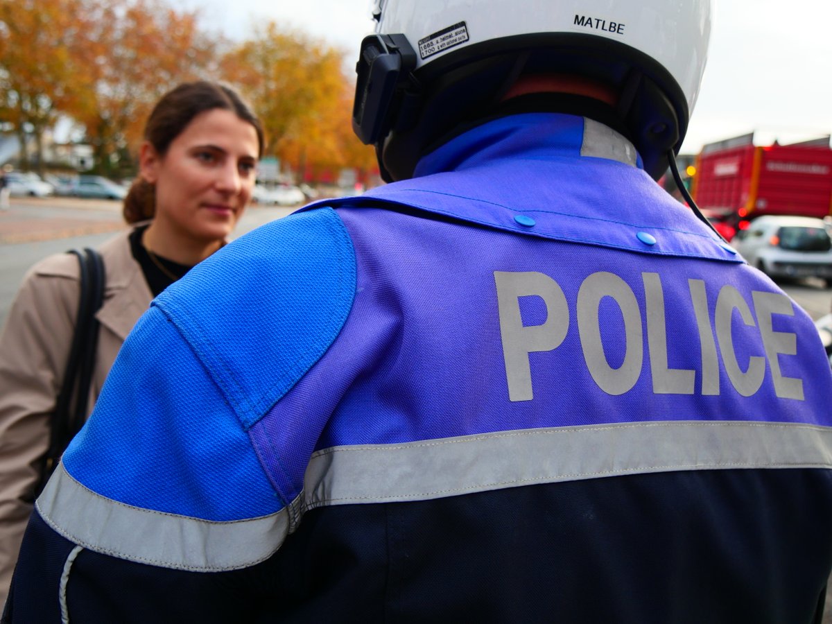 Image de Préfet de la Vienne - #SécuritéRoutière|🚔Opération de contrôle routier à Poitiers avec la PoliceNat86 et les motards CRS.