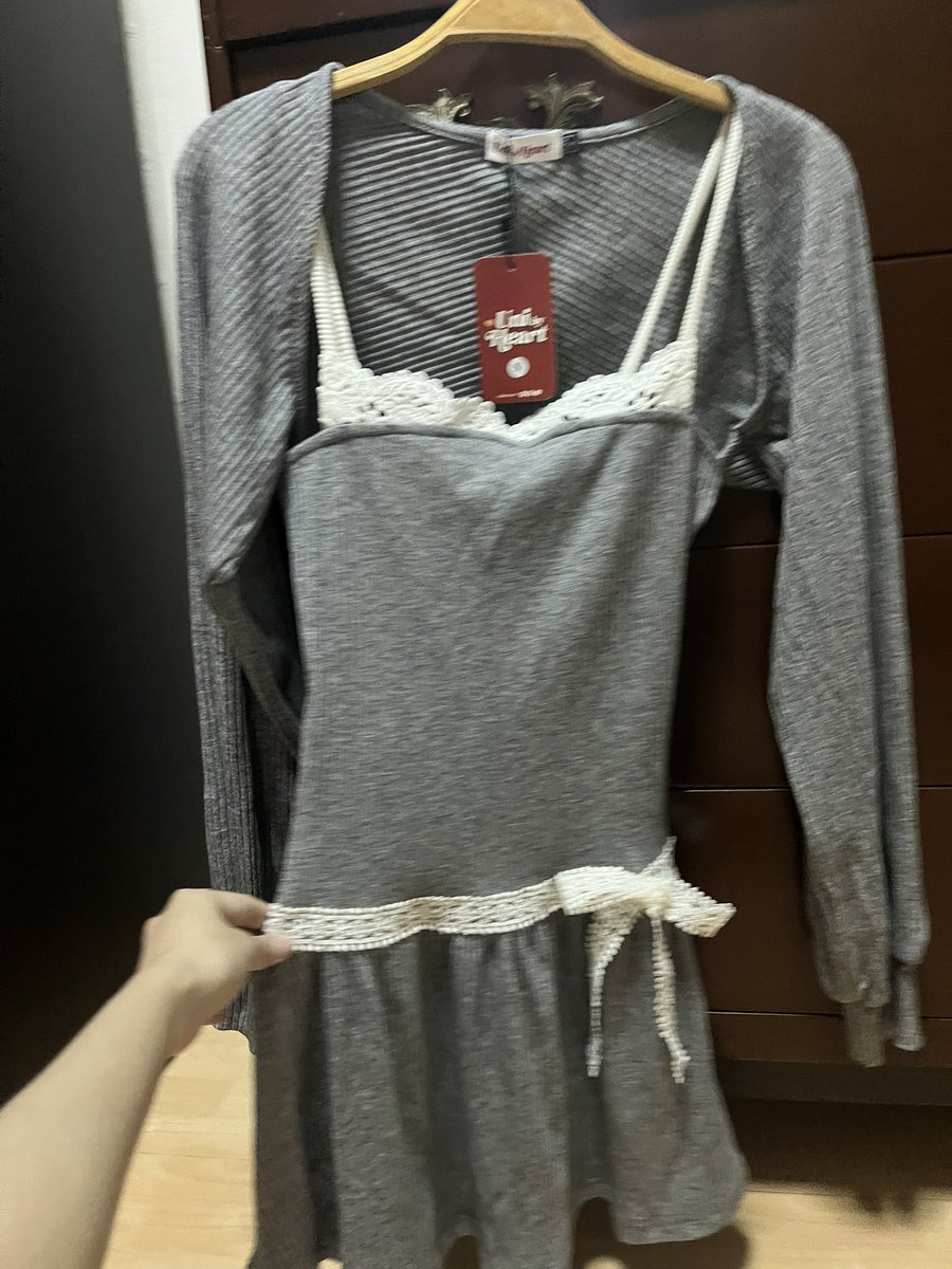 bibbleleeja2's tweet image. 💋แบรนด์เวียดนาม UnibyHeart [พร้อมส่ง]
beanie dress ของใหม่มากๆ มือ1 ไม่เคยใส่
ขายแค่ 499฿ ส่งฟรี คอลนี้หมดและไม่ผลิตซ้ำแล้วนะคะ เป็นชุดเซ็ทใส่คู่กัน ไม่มีตำหนิ

#ส่งต่อ #ส่งต่อเสื้อผ้า #ส่งต่อเสื้อผ้ามือสอง  #ส่งต่อเสื้อ #เสื้อมือสอง #เสื้อผ้ามือสอง #เสื้อผ้าเวียดนาม #unibyheart