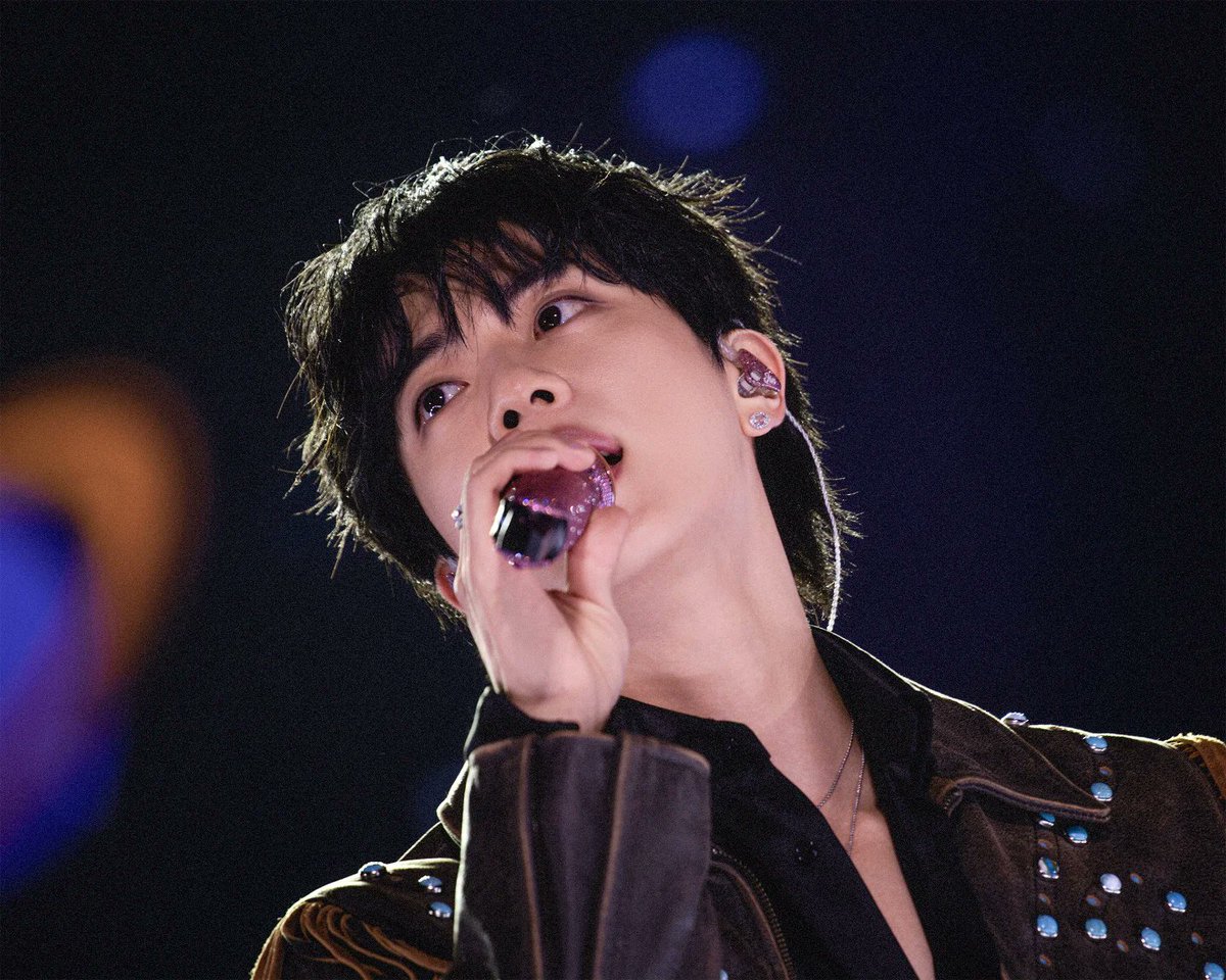 VOTEMOS POR JIN ‼️

RT = 1 VOTO
💬 = 1 VOTO

(UNO POR CUENTA)

I’m voting #Jin for #2025MAMAVOTE