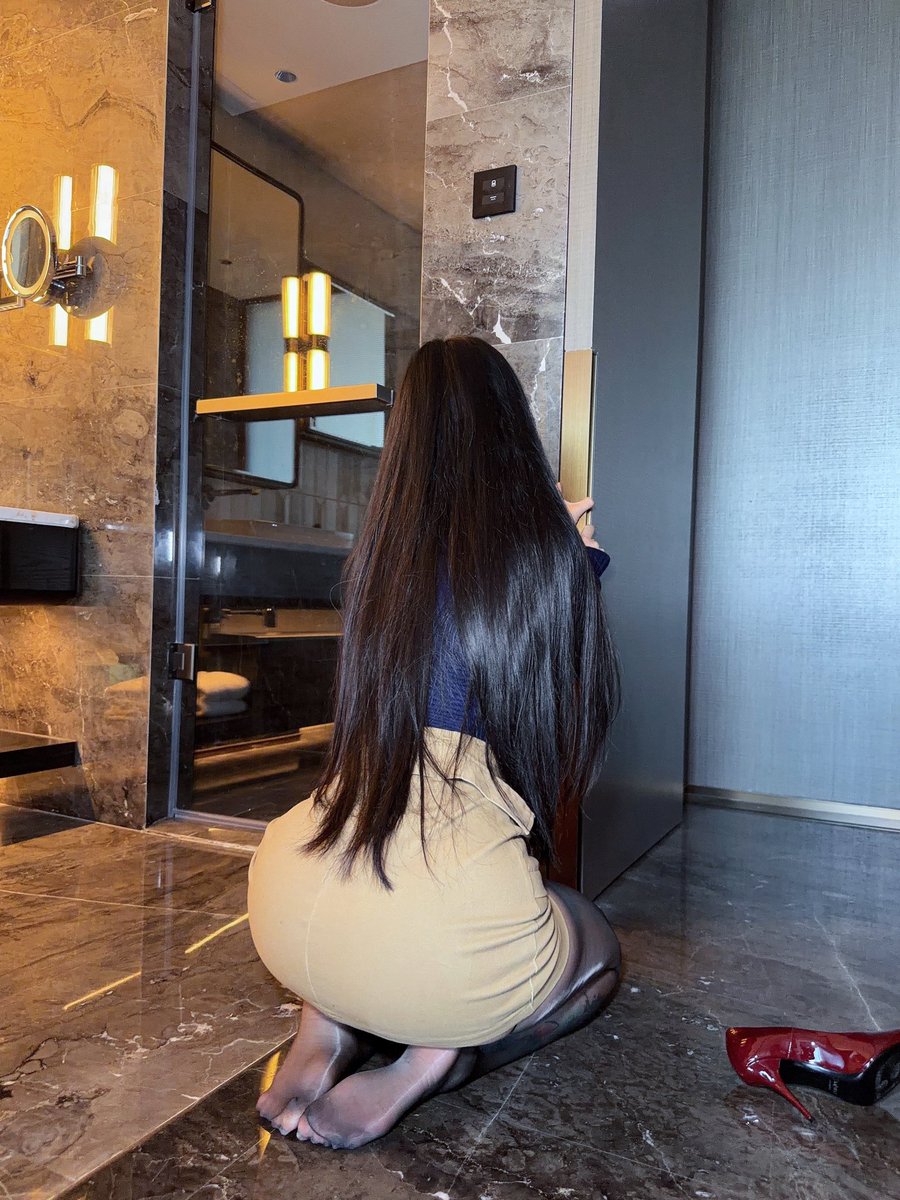 Kblw11's tweet image. 果冻黑拍出来超亮。