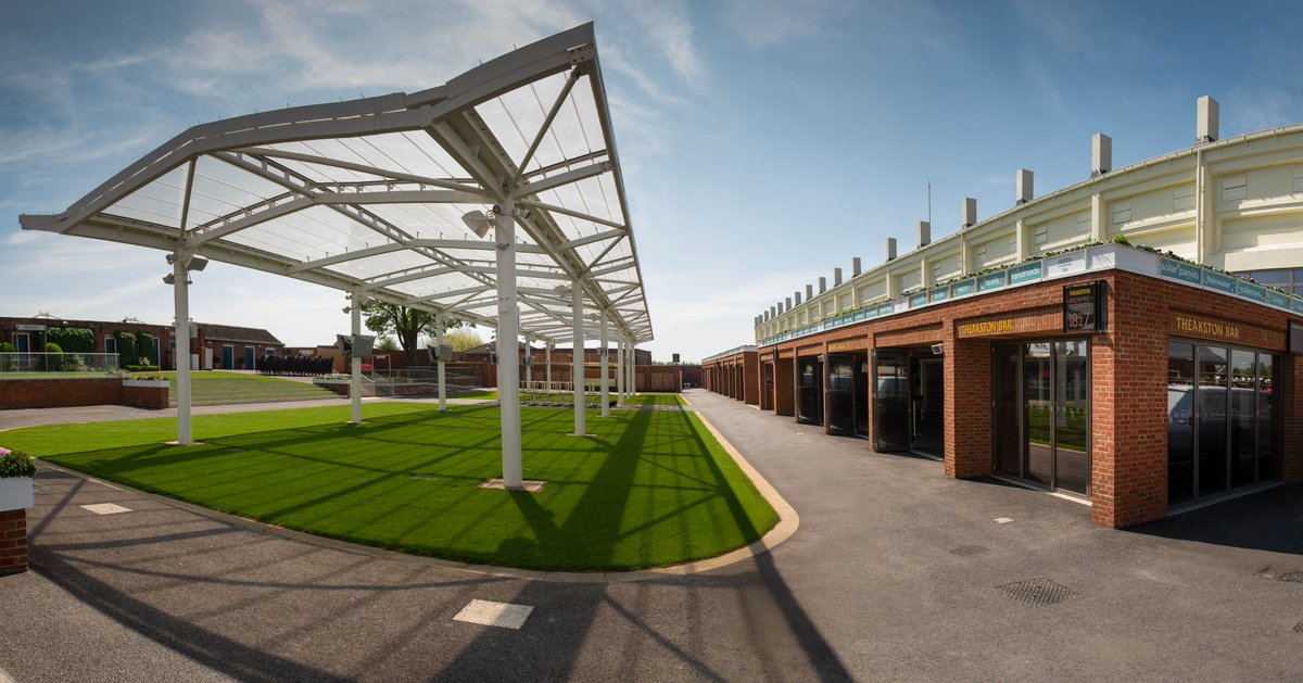 York Racecourse tweet media