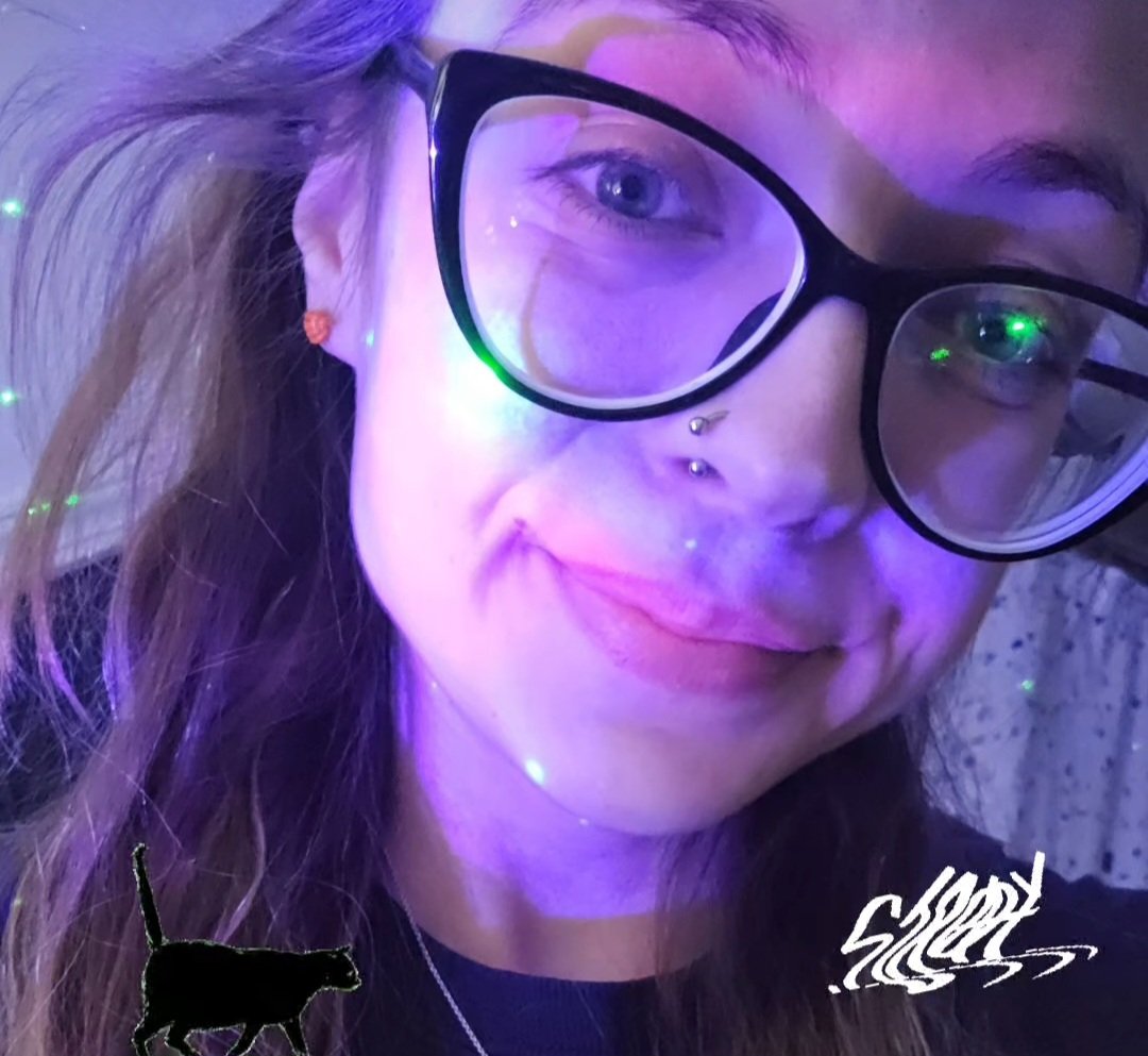 dayzweignore's tweet photo. LIVE NOW ♡ 
new game alert!
...well new to me! 🤪

👉🏻 https://t.co/RMBxtoMTtN 👈🏻

#twitch #smallstreamer #stray #gamergirl #gamermama https://t.co/LpNhzM54IQ