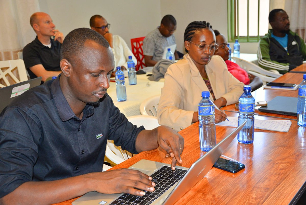 msp_burundi's tweet photo. L'objet est de restituer les résultats de l’évaluation UX $fonctionnelle d’#OpenClinic,valider les recommandations et établir 1 consensus sur les priorités pr optimiser l’ergonomie,l’efficacité et l’impact de la plateforme ds le système de santé.
— Dr Olivier MUSONI,Dir.#PROGISSA https://t.co/St2rxA6Lwn