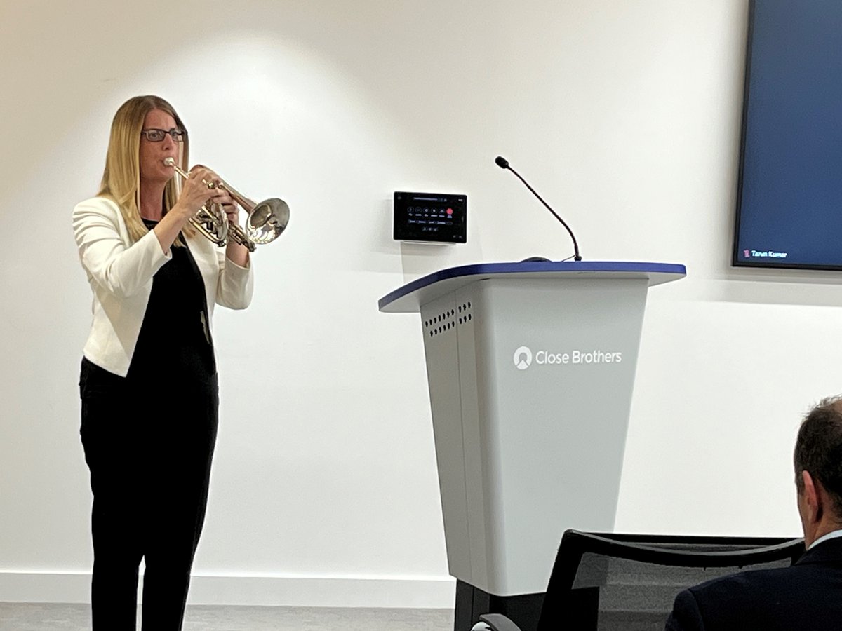 Close Brothers tweet media