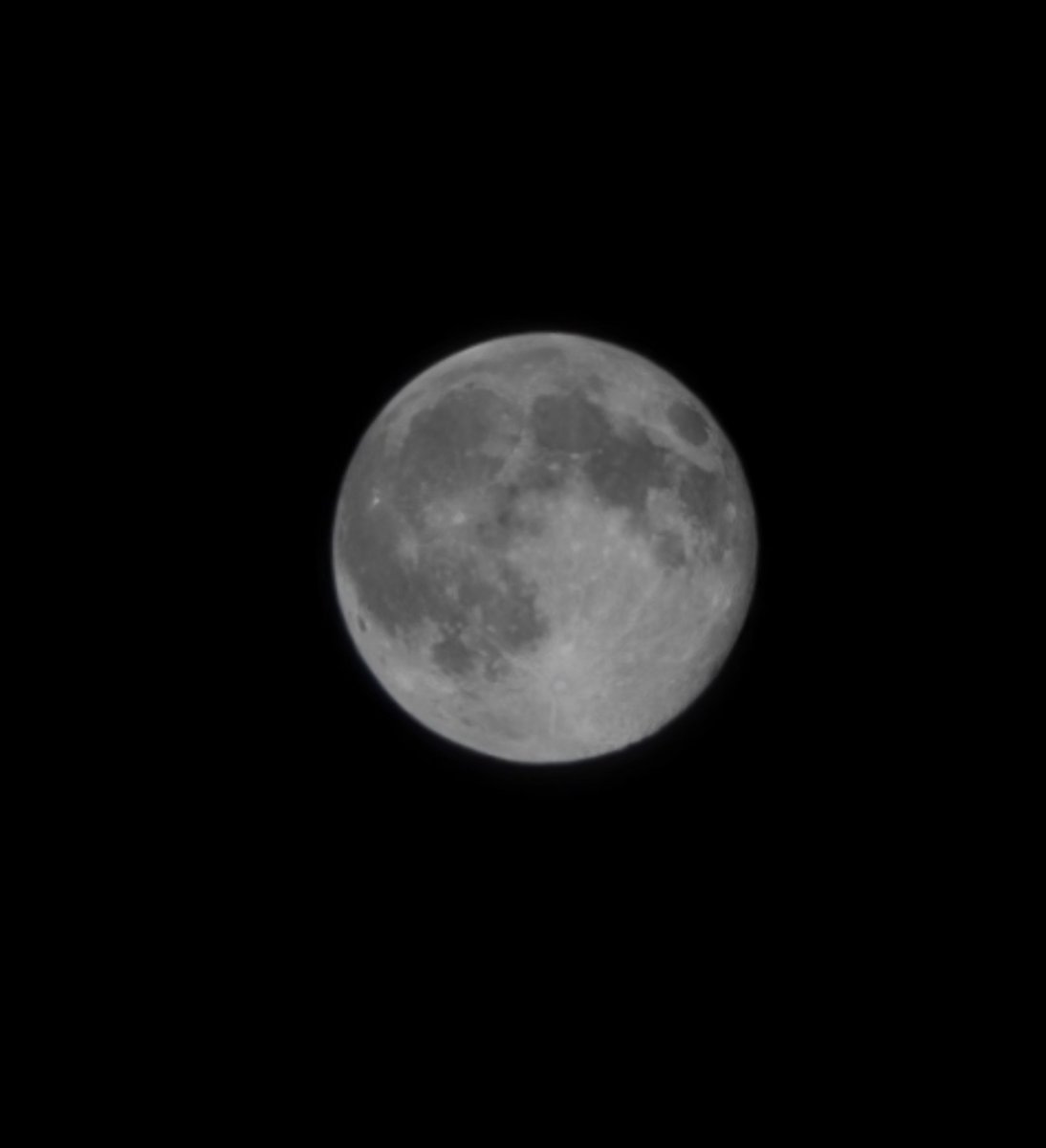 Got a shot of the moon last night 🌚