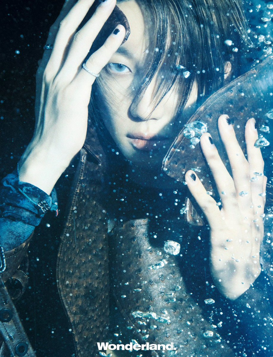 Duniverse_'s tweet photo. Happy 28th birthday to you!
STAR THE8 ORBITING THE NIGHT
#별이_교차하는밤_명호야_생일축하해
#SkyFall_With_THE8 https://t.co/8AdK5N7FQt