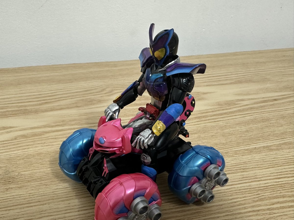 human_j030's tweet photo. So sorry that Blokees' Gavv bike isn't suitable for sodo🤨🤔 https://t.co/HaViWpd6GR