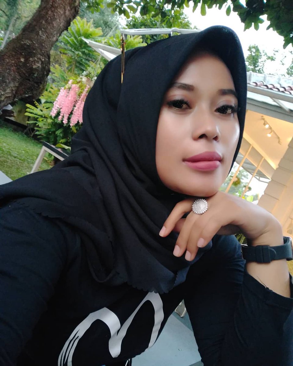 Bunda Merlina tweet media