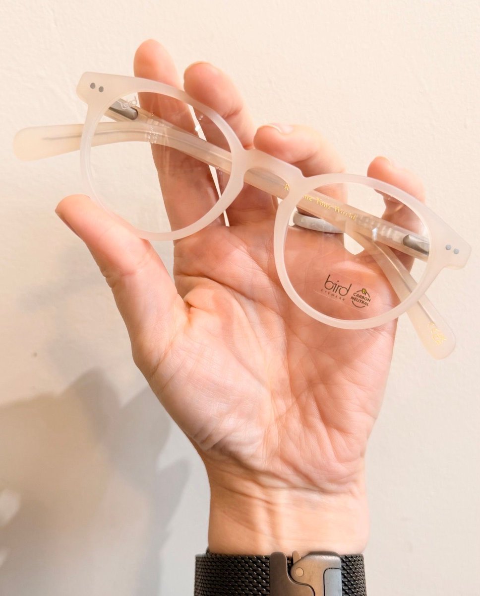 We absolutely love all of the frames in the #BirdEyewear range, which is a fantastic, eco friendly range. The collection is new to us and available at both practices. Call in, try some on and let us tell you about the eco friendly credentials of this lovely range! 😊