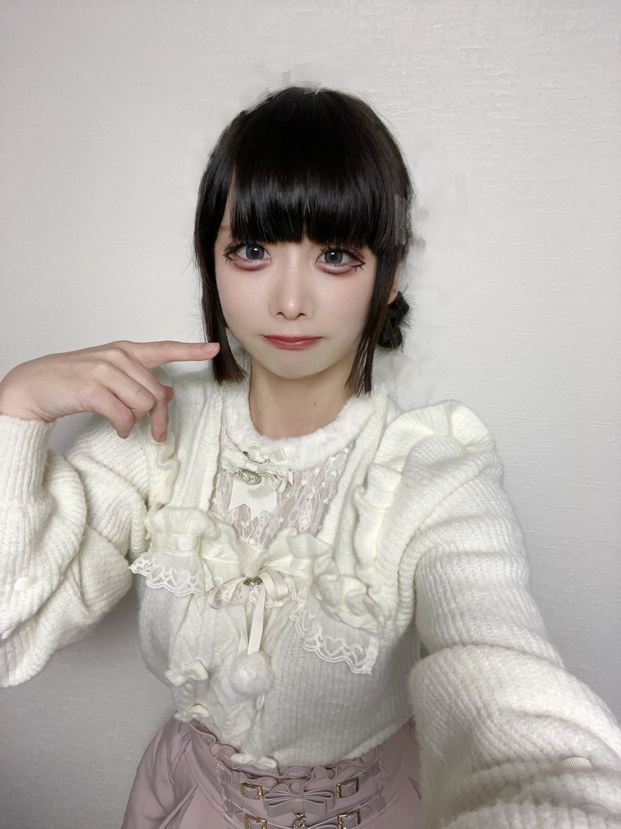 誕生日を迎えました| ᐕ)