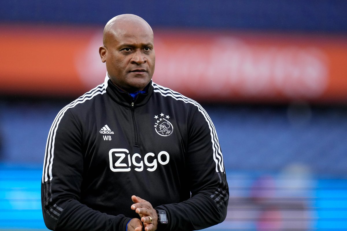 AfcAjaxroad's tweet photo. Ik ken wel een paar gasten.
#ajax #bringbackbogarde #bringbackovermars https://t.co/6xmK33TODg