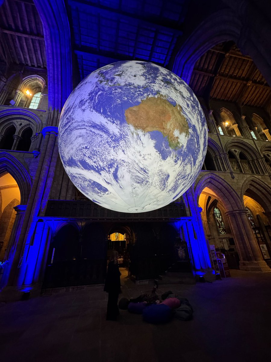 hellomavis_'s tweet image. Taking Time To Look Up 🌎

Standing under the Gaia Earth at Hexham Abbey reminded me: leadership is about perspective. As #EarthshotPrize celebrates those repairing our planet, let’s also pause, reflect, and reconnect with purpose. 🌍 #Leadership #HelloMavis