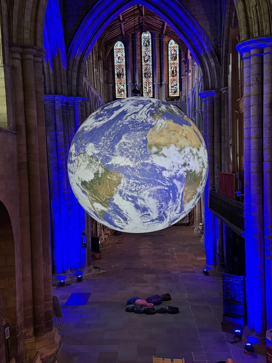 hellomavis_'s tweet image. Taking Time To Look Up 🌎

Standing under the Gaia Earth at Hexham Abbey reminded me: leadership is about perspective. As #EarthshotPrize celebrates those repairing our planet, let’s also pause, reflect, and reconnect with purpose. 🌍 #Leadership #HelloMavis