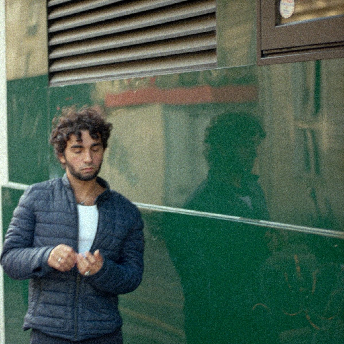 Les sélections de la semaine ! 

-> Surprise - J'aime Bien
-> H'TRIP - HOMEBOYS
-> Willy KLZ - ANTIDOTE 
-> ELIAH - Encore
-> GEMEN - NE PAS DÉRANGER
-> Guizmo - Fardeaux du Renard

Bonne écoute à tous.