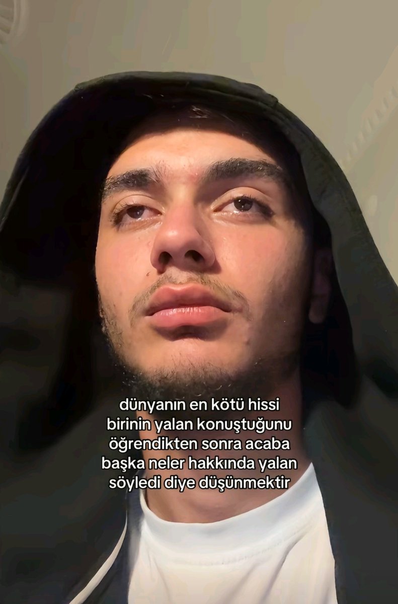 sinem (@kimbusnem) on Twitter photo 