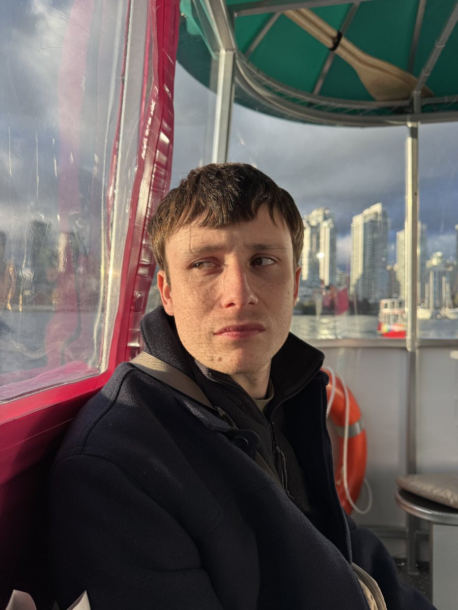 AlecPloof's tweet image. Natural Processing mode has made me love taking iPhone pictures again. 

Left is normal Apple Processing vs Right is Natural Processing mode