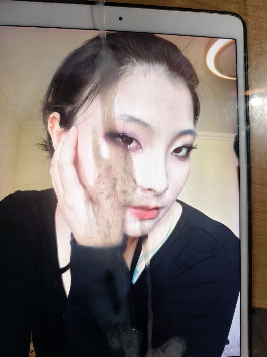 rv tweet media