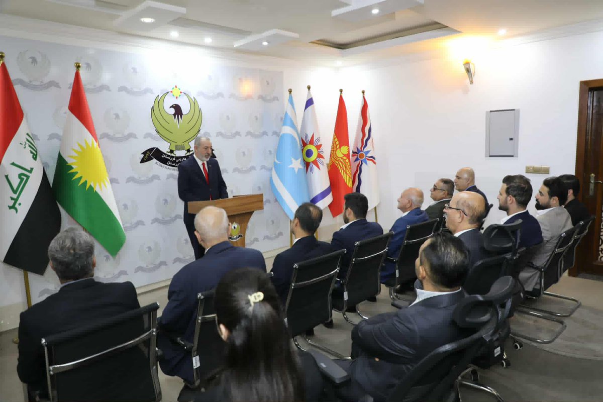 Oluşumlardan sorumlu bölge bakanı Aydın mağruf'un gözetiminde Seyit İsa Selim çaycının çıkarmış olduğu yeni kitabı ( Erbillilerin urf ve adet ) adlı  imza törenine katıldık.