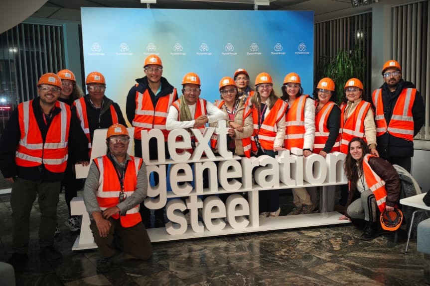 IstfqEc's tweet image. 🌍 El ISTFQ fortalece su proyección internacional desde Alemania, participando en el Viaje de Inmersión en la Formación Dual 2025, organizado por @ahkecuador para impulsar innovación educativa y profesionalización del fútbol.

#ISTFQ #FormaciónDual #FútbolYEducación