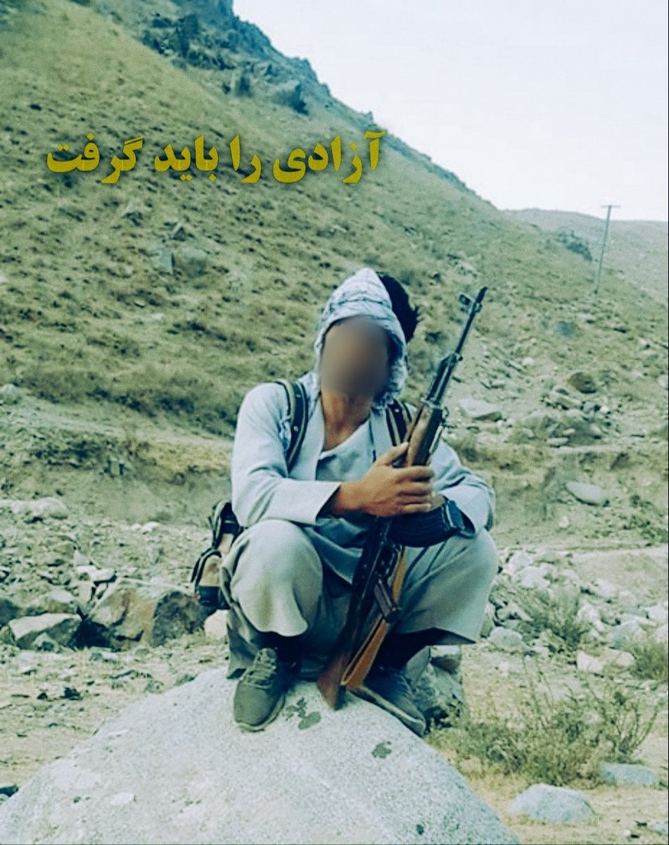 AzadiAgency's tweet photo. آزادی را کسی نمی‌بخشد، باید گرفت.
زنجیر اگر با لبخند هم بسته شود، زنجیر است. https://t.co/EdN1NqteXl