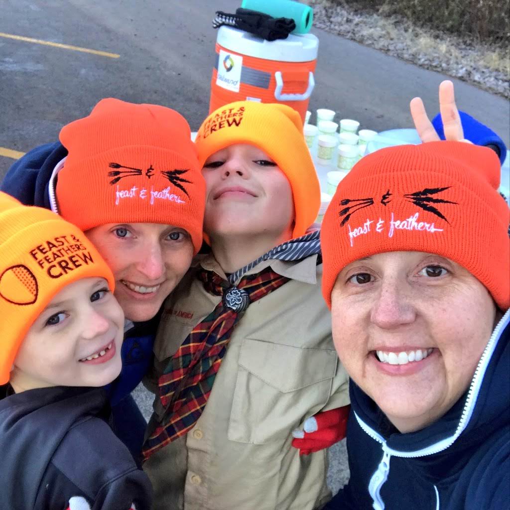 Call for Volunteers!

Not busy Thanksgiving morning? Come join the fun at Feast &amp; Feathers! 

We need course monitors &amp; aid station helpers!

Volunteers get an exclusive  orange beanie!

Sign up here: share.google/mrKVInkJTNsykI…

We couldn’t do this without you — 14 years strong!