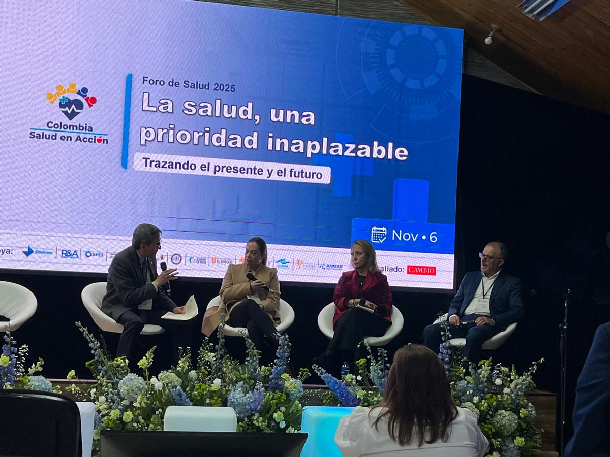 asocientificas's tweet photo. El día de hoy la ACSC participa  en el foro “La salud, una prioridad inaplazable”, en el cual analizamos las condiciones actuales del sistema de salud colombiano para proponer, junto a otros actores, soluciones a la crisis. https://t.co/yK4etWvnFz