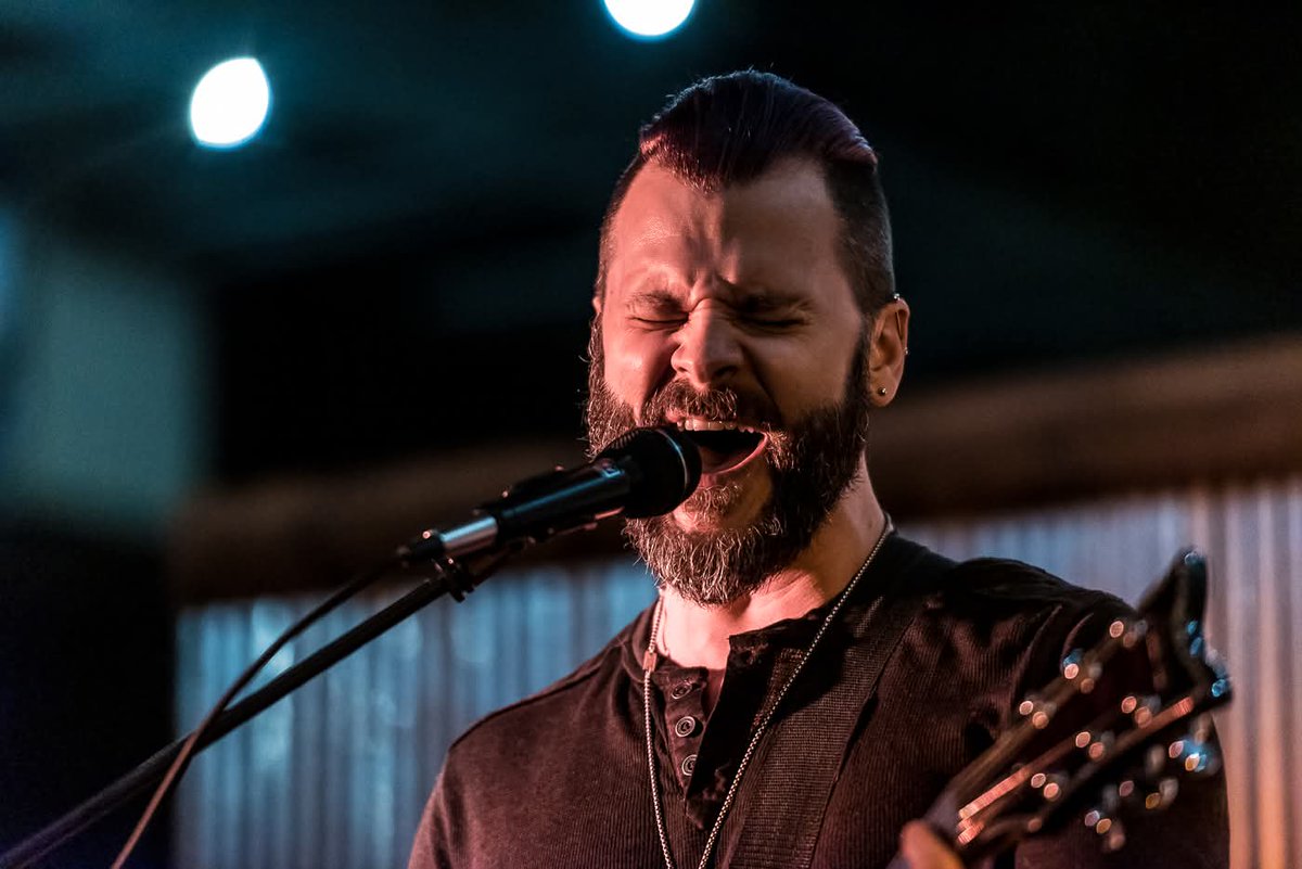 Delivering delectable, dandy ditties during drab duskiness directly. 

THU - Legends Bar | St Cloud MN | music 6-9
FRI - McPete's | Big Lake MN | music 8-11
SAT - The Side Track | Brainerd MN | music 8:3O-11:3O