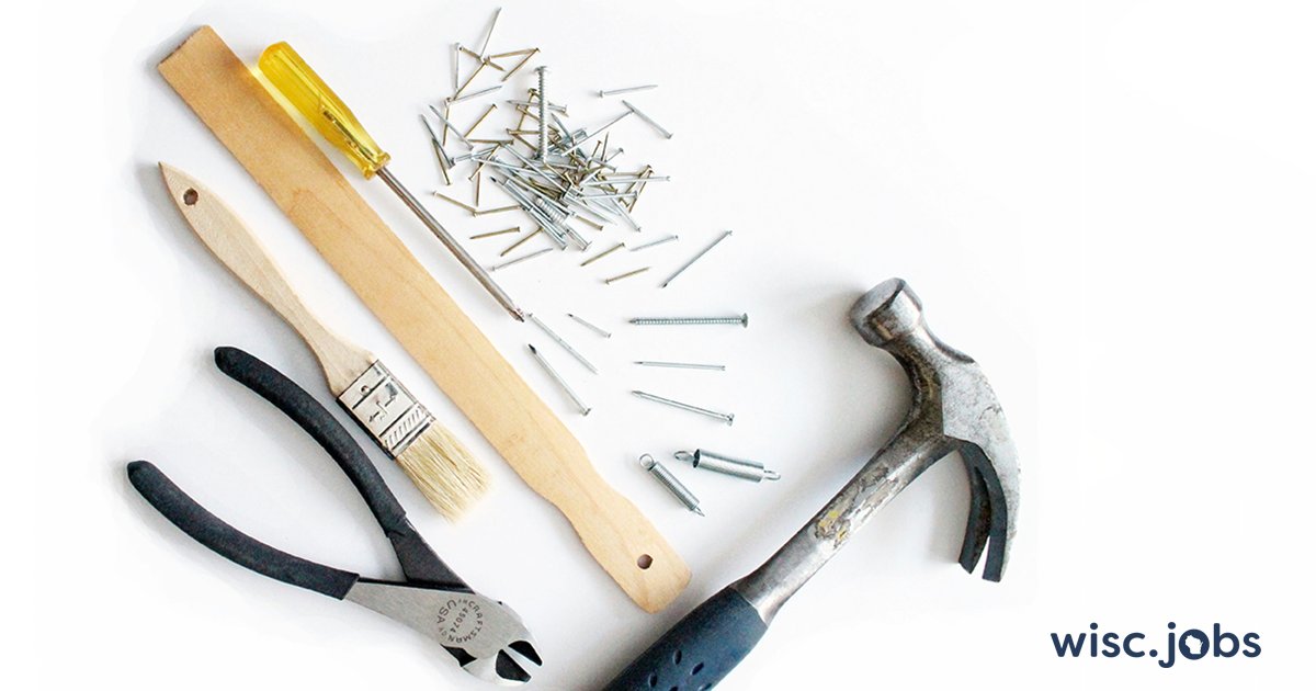 .<a href="/WICorrections/">WI Department of Corrections</a> is hiring a #BuildingSupervisor #GroundsSupervisor at #FoxLakeWI Correctional Inst to direct buildings &amp; grounds maintenance &amp; repair programs. $44,241-$81,536/yr +excellent benefits. Apply by 11/11. #WIjobs #govjobs #FacilitiesJobs ow.ly/xpLv50XnRo1