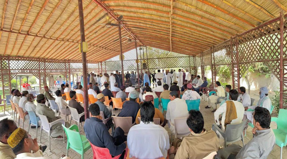 KhalidKhanLound's tweet photo. Humbled by the massive support in Khalidabad following my nomination as Chairman, Social Welfare Fund Committee, Ghotki 
Met with supporters; received greetings and immediately issued directives to resolve public issues on the spot.
My commitment to public service is unwavering. https://t.co/O178dZFnLg