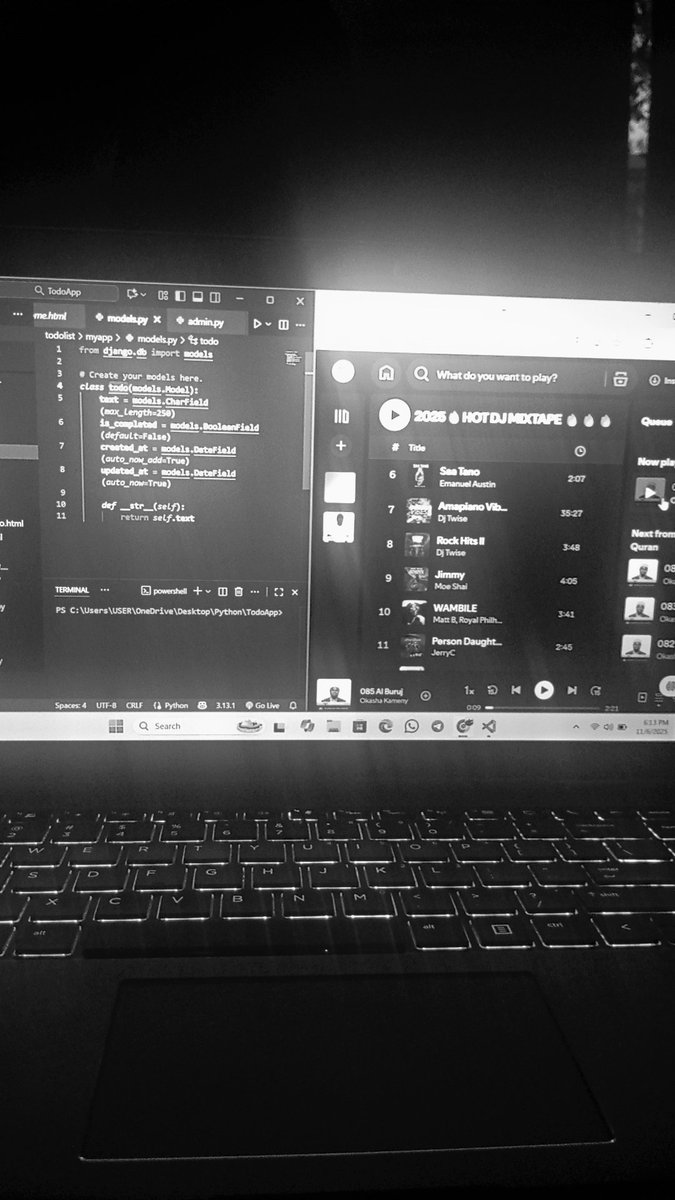 L_u_m_i_n_a's tweet image. Best Combo 😉💋