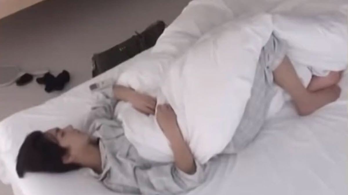 얼굴이 이렇게 대칭이 되는 이유는