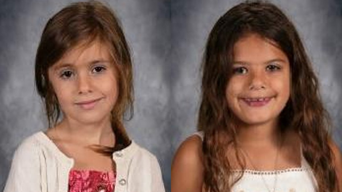 BREAKING: There is an active search in Topsham for two missing girls, both 7, who are second-grade students at Woodside Elementary School. They were last seen on the school's playground at 10:45 a.m. Thursday. wmtw.com/article/topsha…